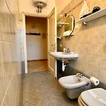 דירה 2 Passi Dal Mare Di Ampio Trilocale *