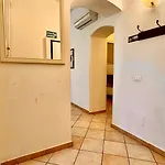 דירה 2 Passi Dal Mare Di Ampio Trilocale אלסיו