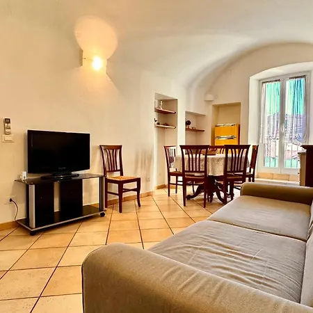 Apartment 2 Passi Dal Mare Di Ampio Trilocale