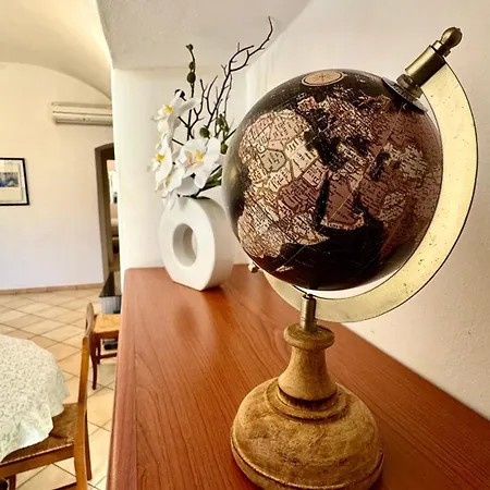 アパート 2 Passi Dal Mare Di Ampio Trilocale アラッシオ