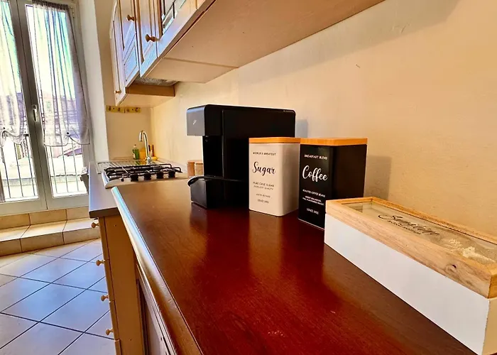 2 Passi Dal Mare Di Ampio Trilocale Alassio